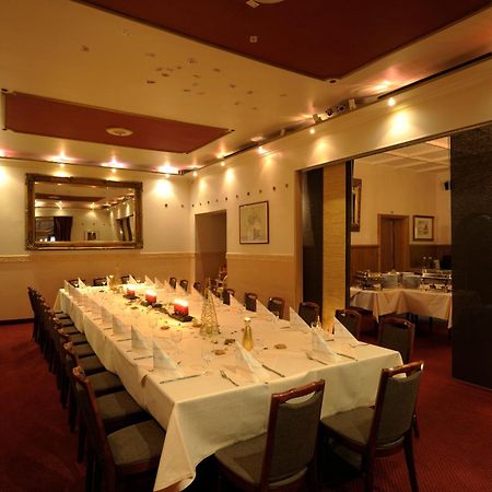 Hotel Zur Heidebluete Hambuhren ภายนอก รูปภาพ