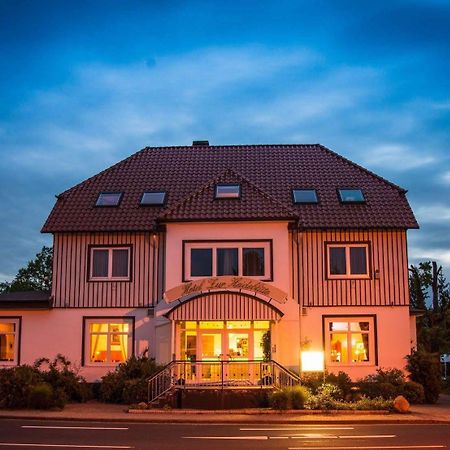 Hotel Zur Heidebluete Hambuhren ภายนอก รูปภาพ