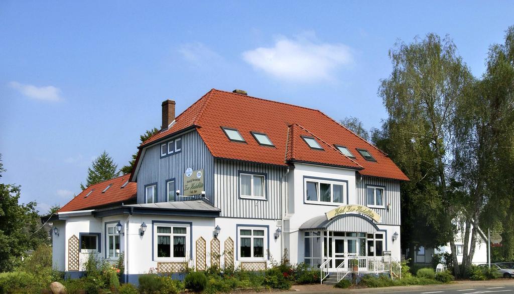 Hotel Zur Heidebluete Hambuhren ภายนอก รูปภาพ