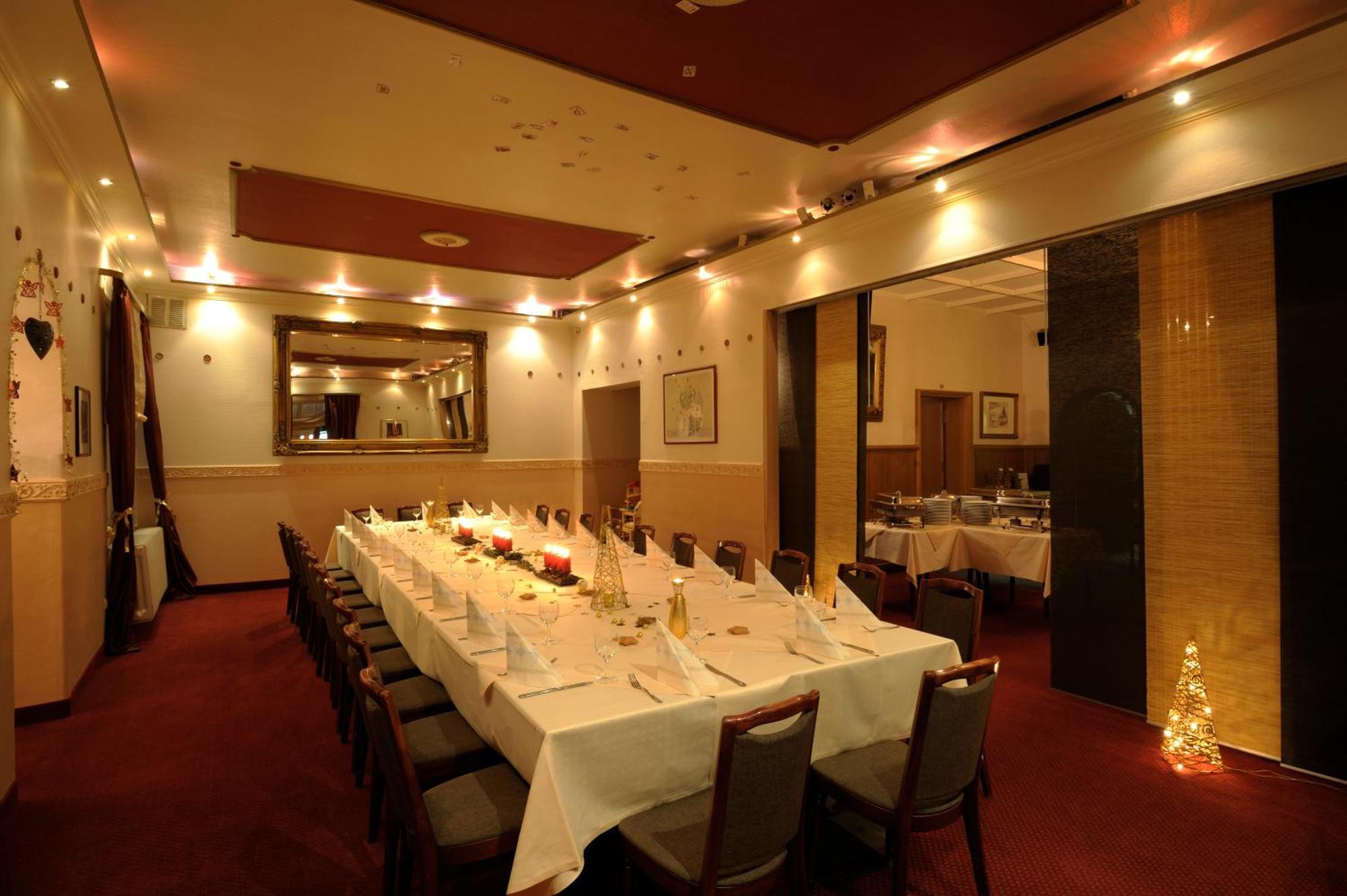 Hotel Zur Heidebluete Hambuhren ภายนอก รูปภาพ